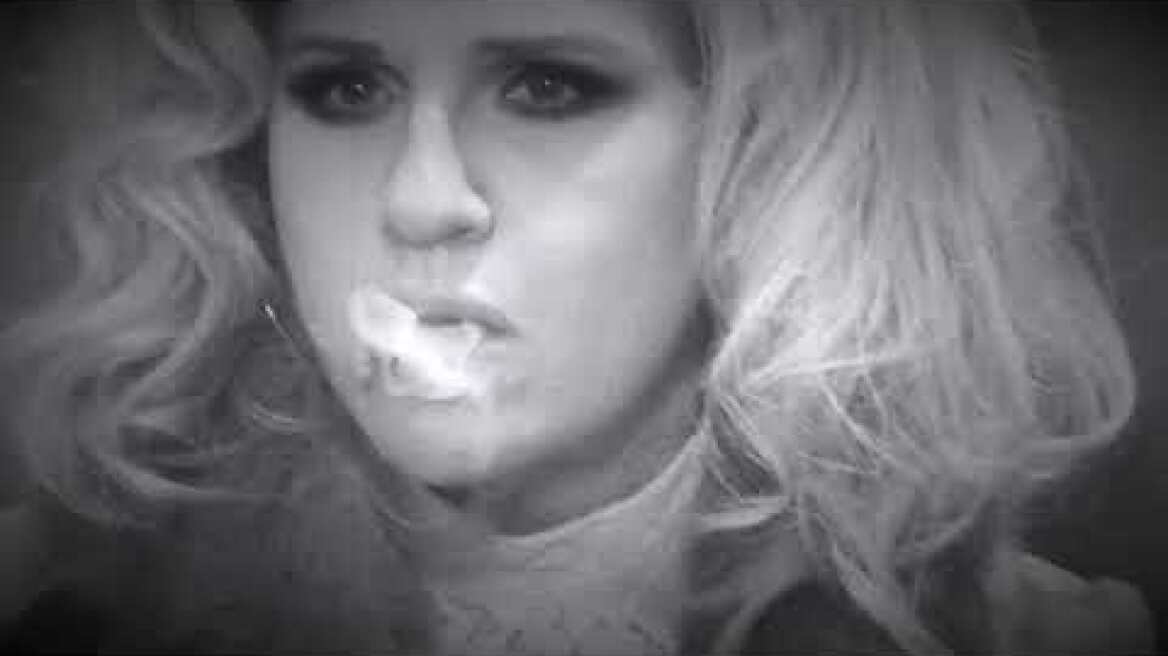 Μπέσυ Μάλφα aka Shirley Valentine...