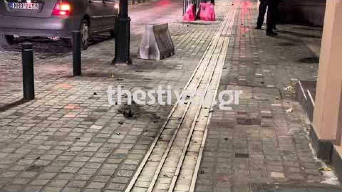 Επίθεση με μολότοφ σε περιπολικό πίσω από το τουρκικό προξενείο στη Θεσσαλονίκη