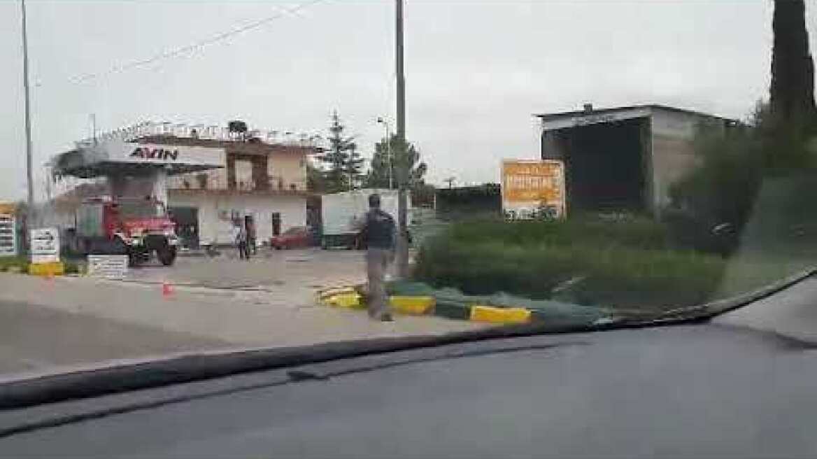 φωτια βενζιναδικο ιχ flamis.gr