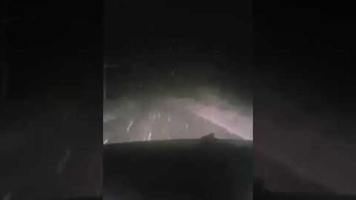 Χιονόπτωση στσ ριζά του Κόζιακα