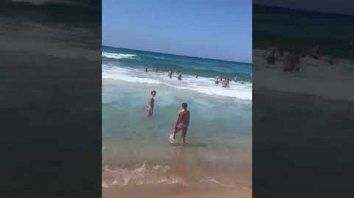 Κίνημα της πετσέτας: Έλεγχοι σε Γλυφάδα Κέρκυρας