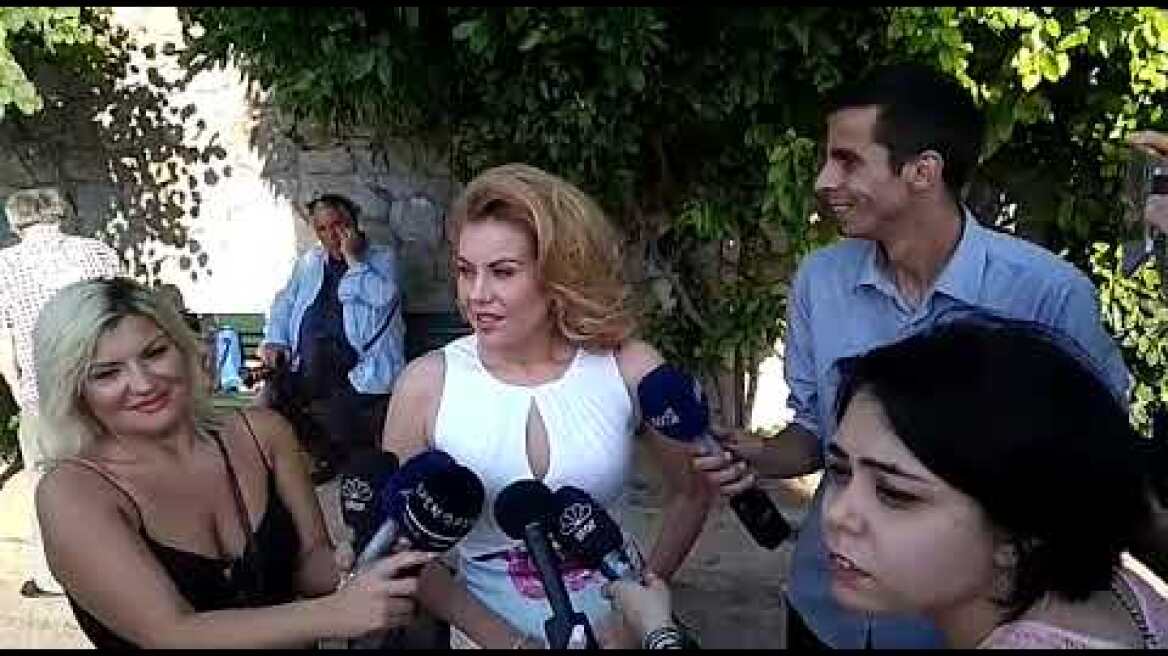 Ευχές Mανωλιδου