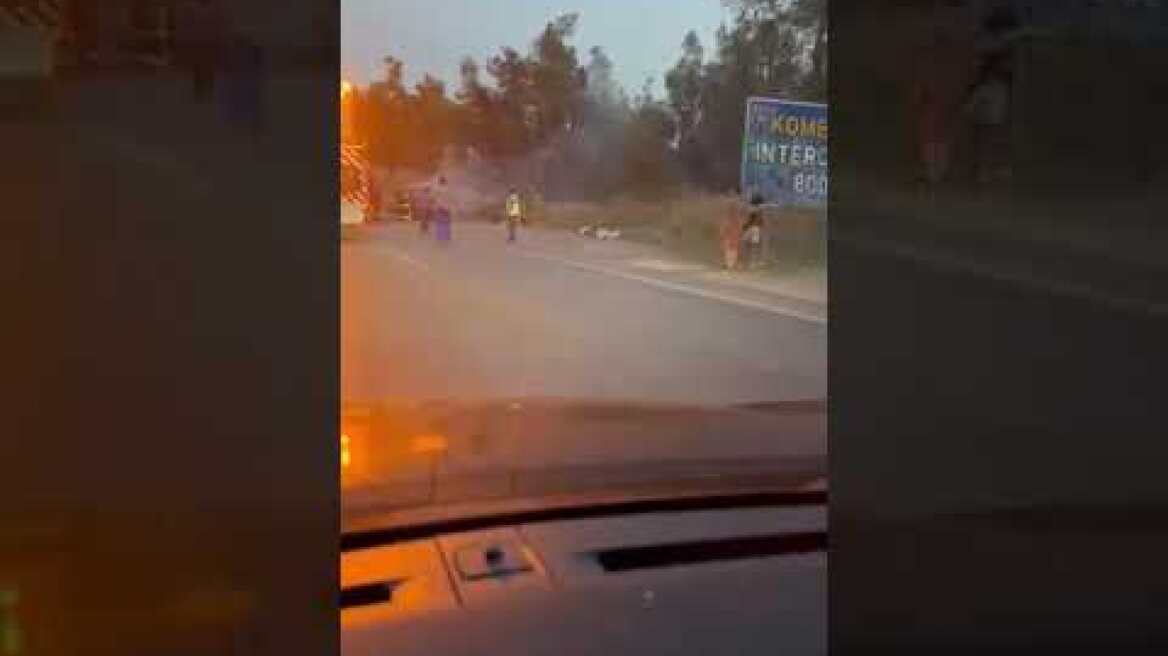 Thestival.gr Φωτιά σε Ι.Χ. στον Περιφερειακό της Θεσσαλονίκης