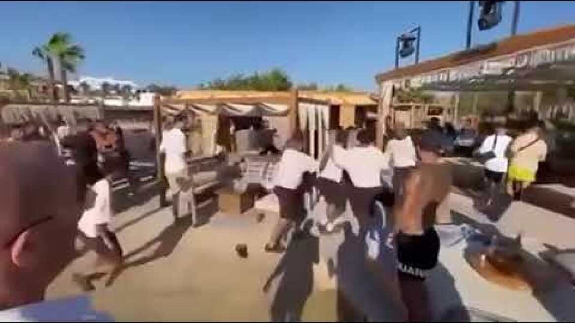 Συμπλοκή σε beach bar