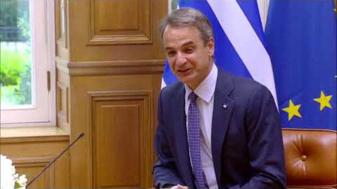 O Κυριάκος Μητσοτάκης συναντήθηκε στο Μέγαρο Μαξίμου με τον Πρόεδρο των ΗΑΕ