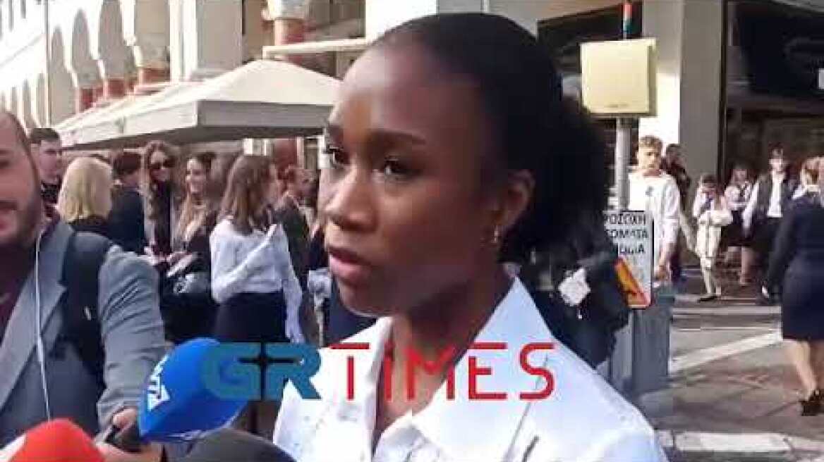 Βεατρίκη Ντούντου: Η μαθήτρια που παρέλασε με το 32ο ΓΕΛ Θεσσαλονίκης