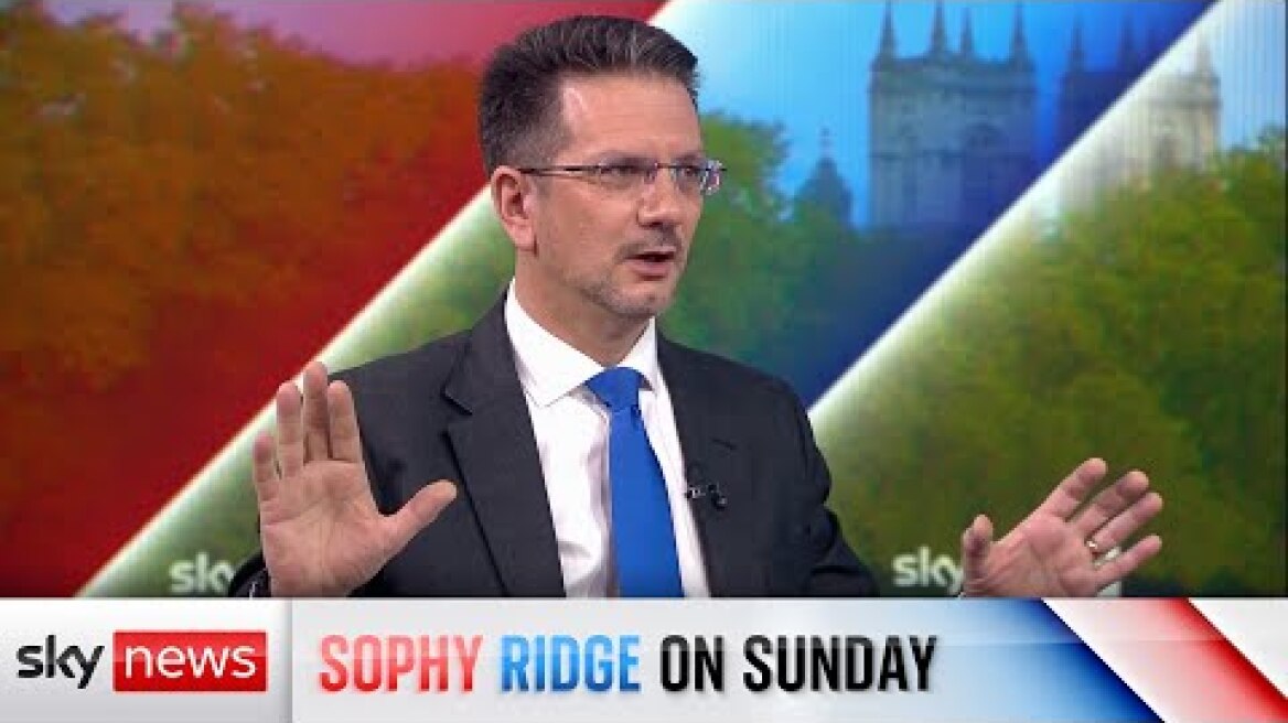 Johnson would be a 'guaranteed disaster', minister says