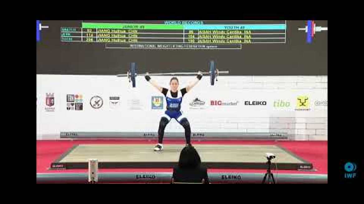 Η Μαρία Στρατουδάκη σηκώνει 66 κιλά στο αρασέ στο Παγκόσμιο Πρωτάθλημα Κορασίδων