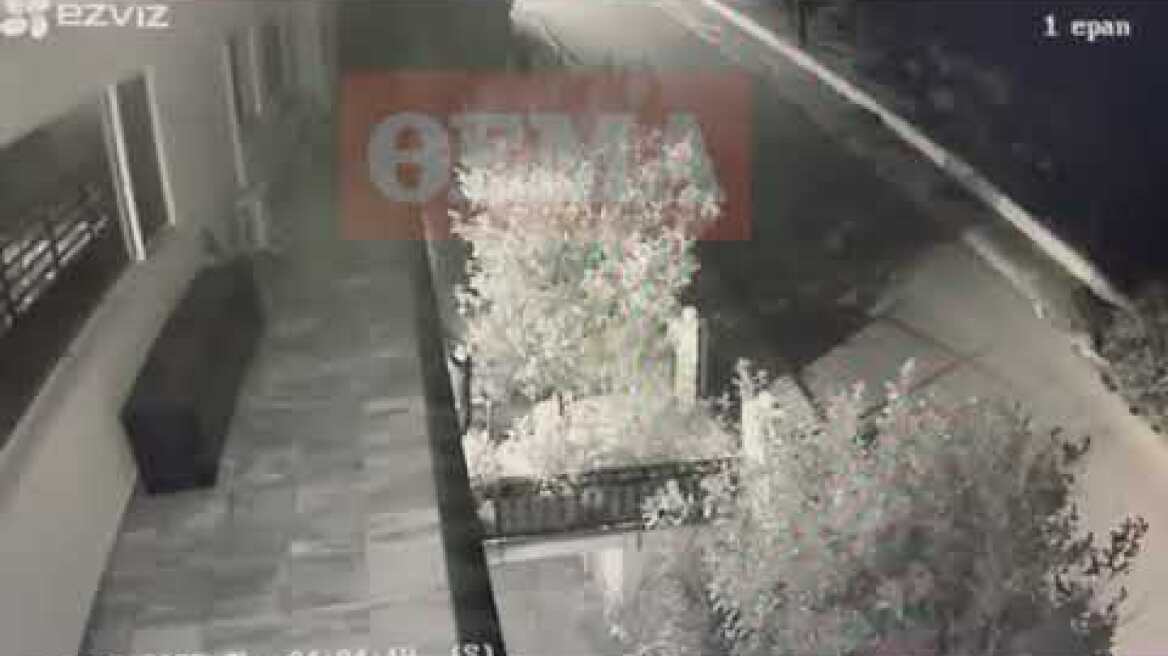 Χειροπέδες σε συμμορία που είχε «ανοίξει» 16 σπίτια και έβγαλε ένα εκατ. ευρώ (2)