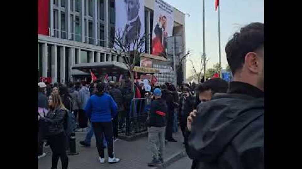 Νέες συγκεντρώσεις στην Κωνσταντινούπολη (2)
