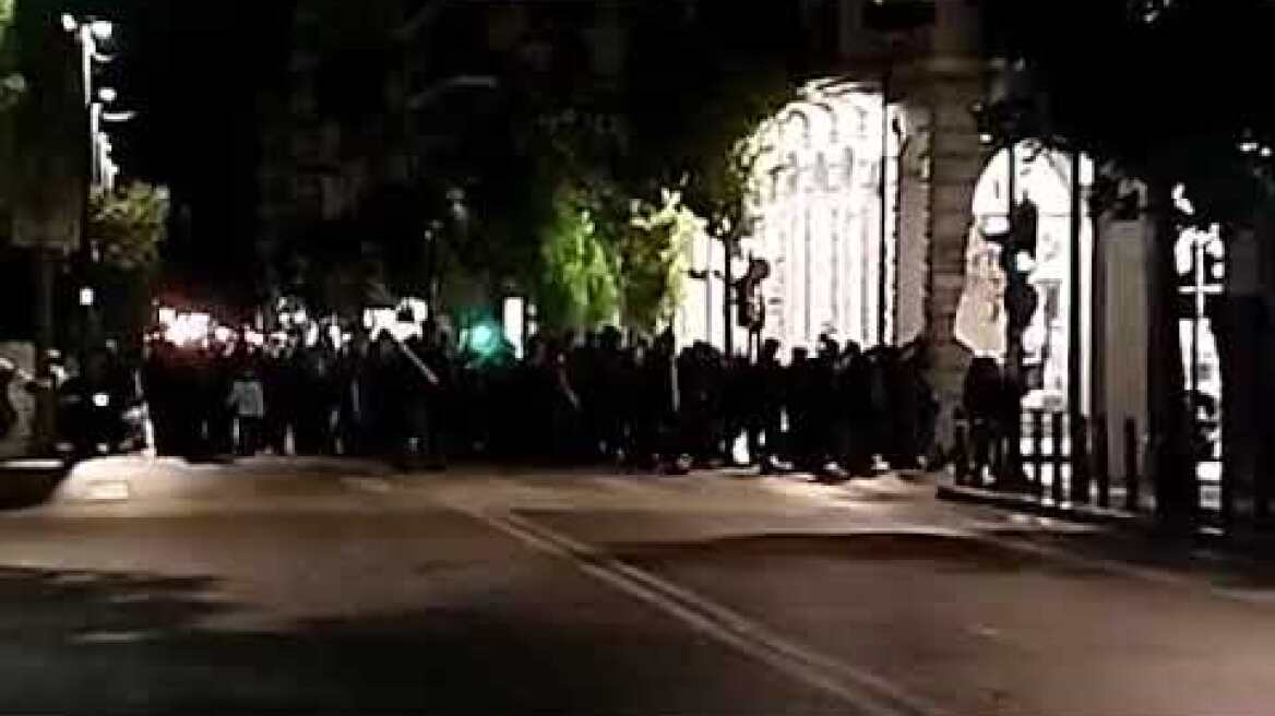 Πορεία αντιεξουσιαστών στην Πάτρα για το δυστύχημα των Τεμπών