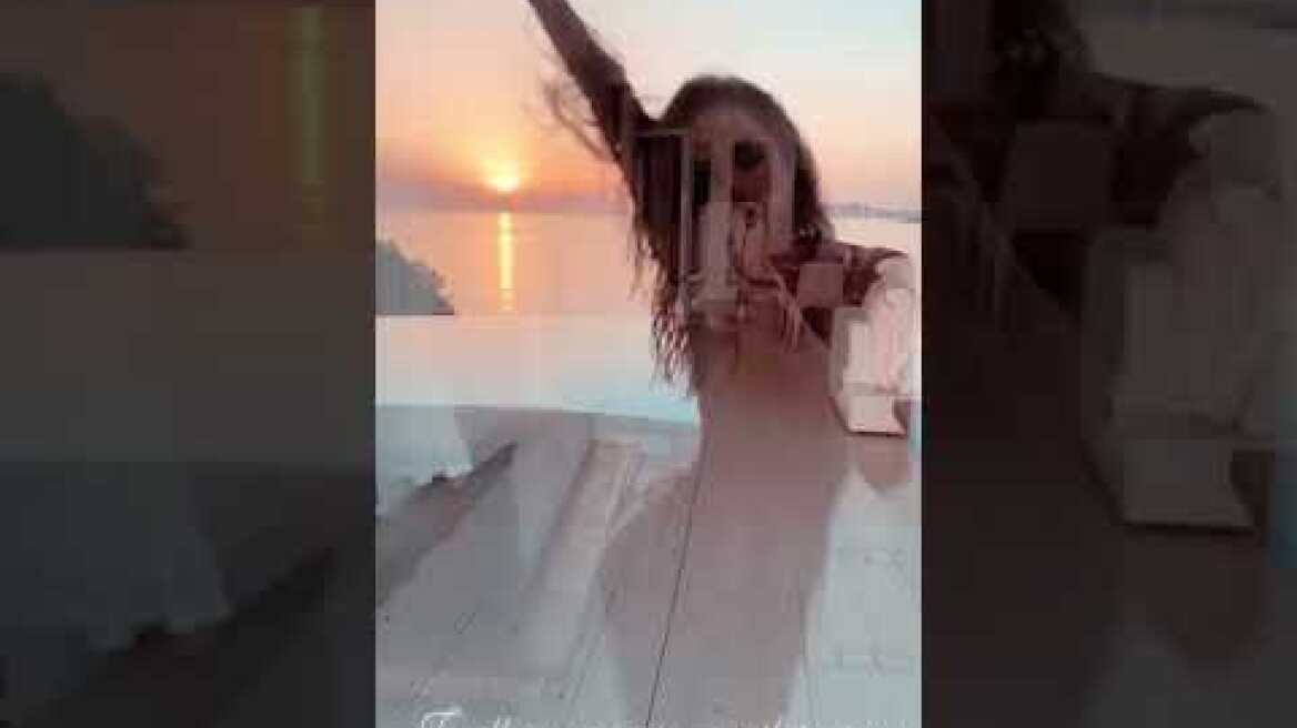 Story of Izabel Goulart at Mykonos