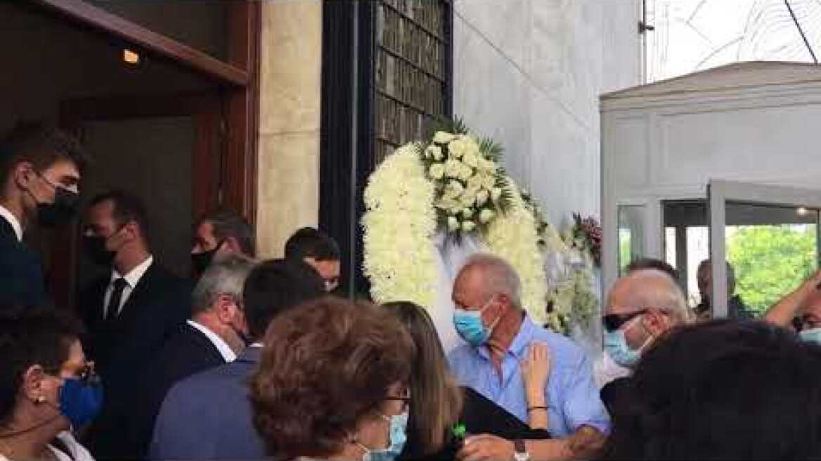 Δάκρυα για την κόρη του Τόλη Βοσκόπουλου