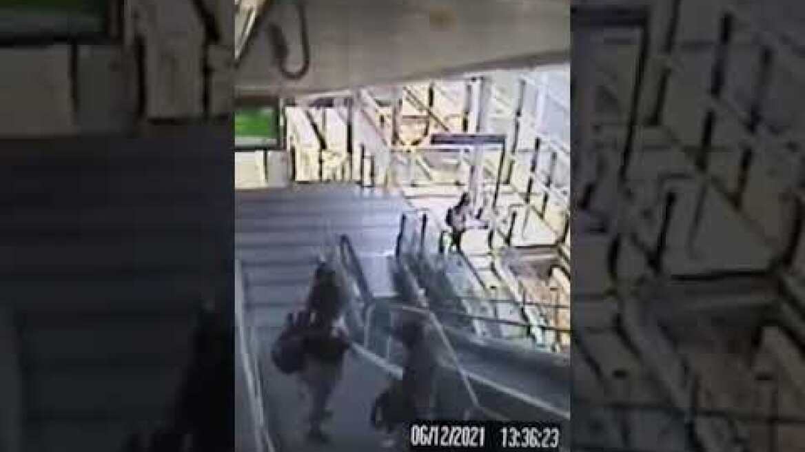 Ταχυδακτυλουργοί πορτοφολάδες σε δράση