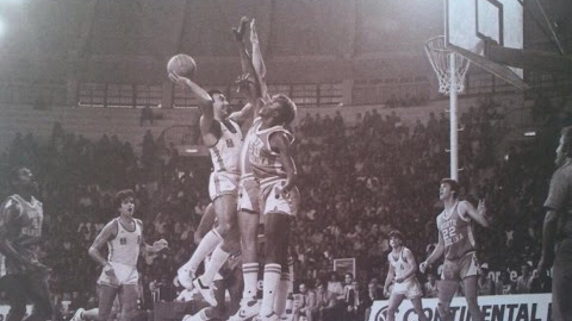 GREECE-NORTH CAROLINA 83-100 (JORDAN vs GALIS, 20/10/1983)