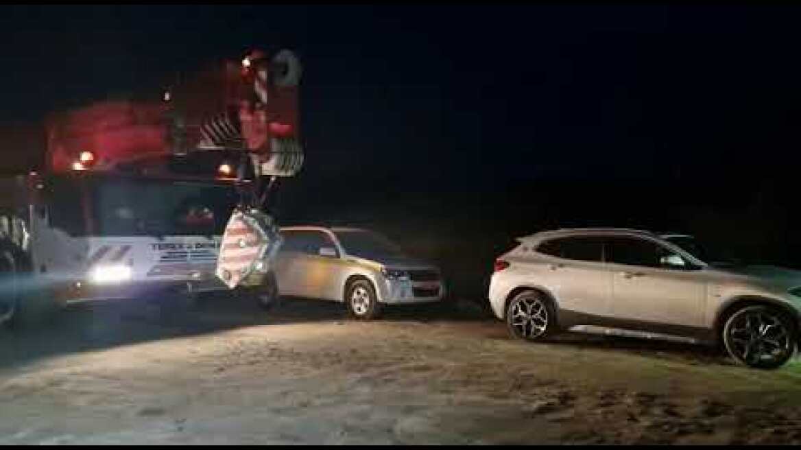 Σύγκρουση τρένων στη Λάρισα: Συνεχίζεται η μεγάλη επιχείρηση έρευνας και απεγκλωβισμού ατόμων