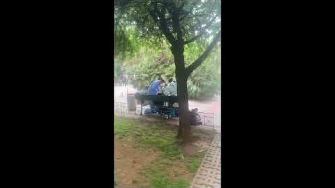 Άστεγος στην Πανόρμου βρέθηκε αναίσθητος