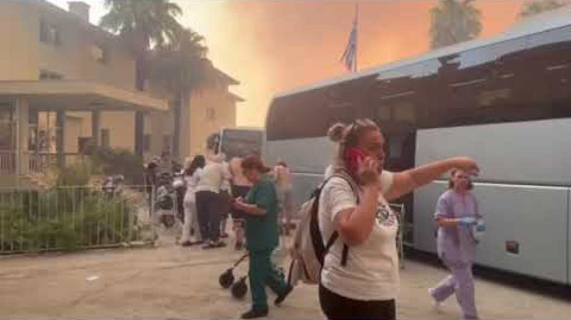 Φωτιά στην Πάτρα