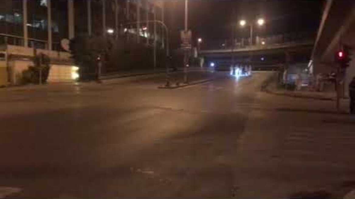 Έκρηξη στον τηλεοπτικό σταθμό ΣΚΑΪ (2)