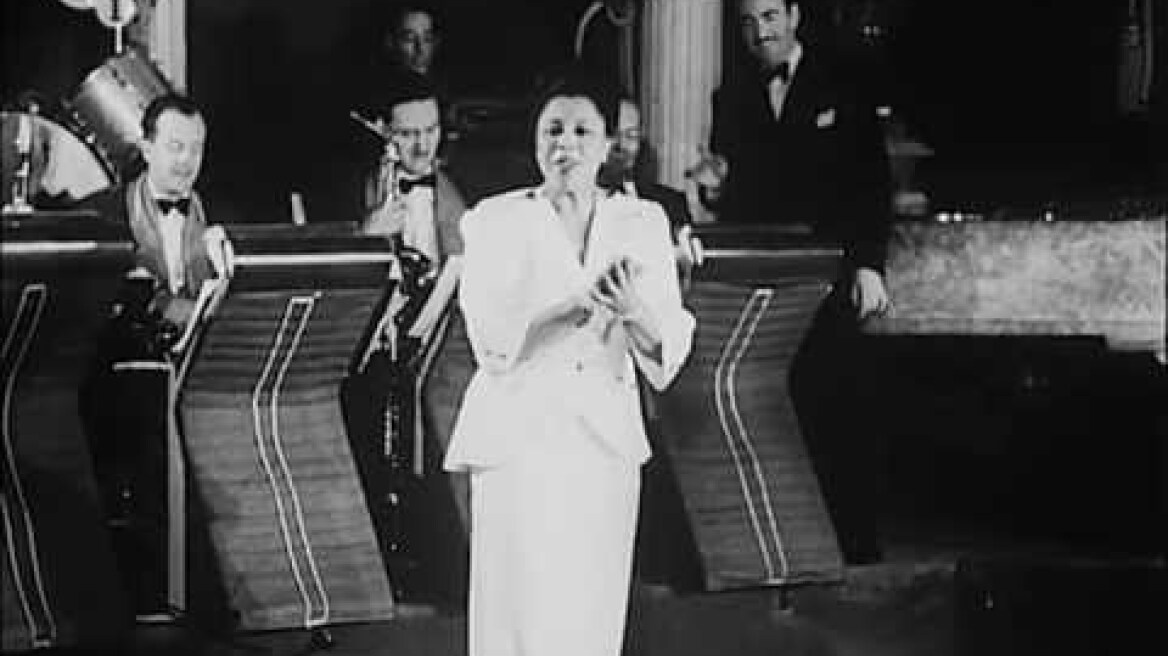 Adelaide Hall at the Nightingale Club, London (1948)