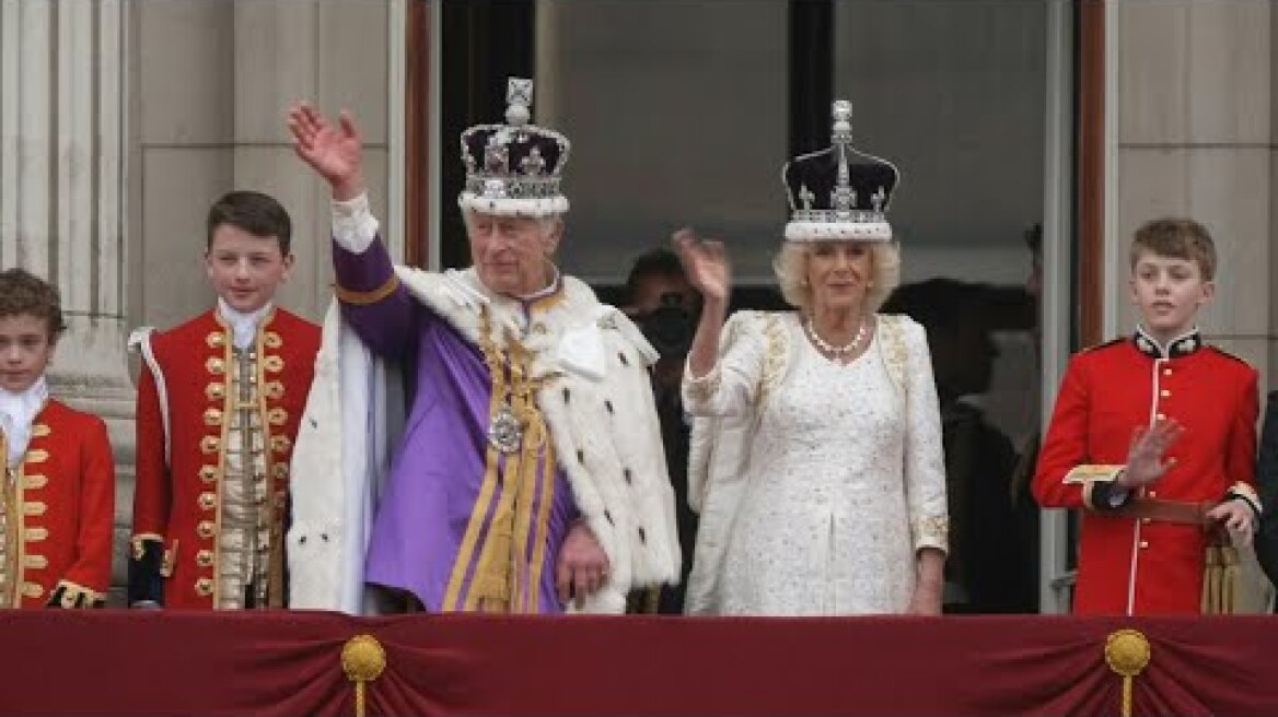 Royal family make iconic balcony appearance after King Charles III's coronation | AFP