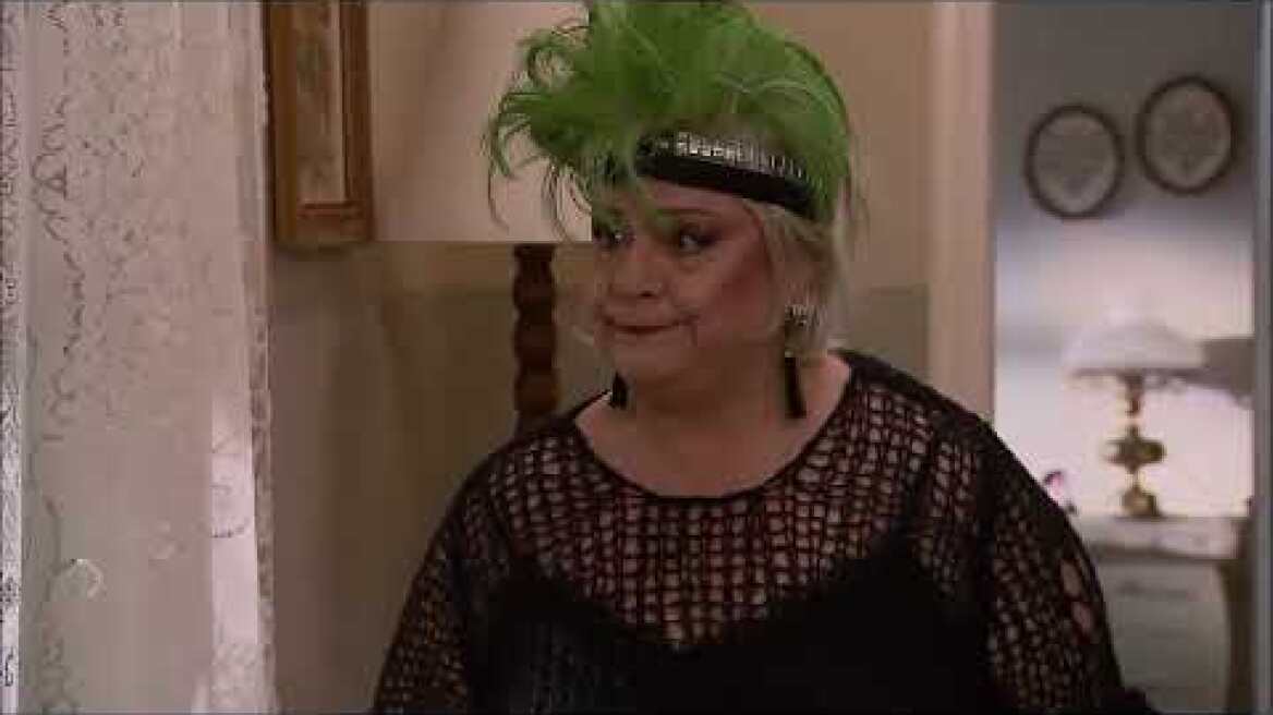 Μην αρχίζεις τη μουρμούρα | Σ.9 | Επ.28 | Sneak 3