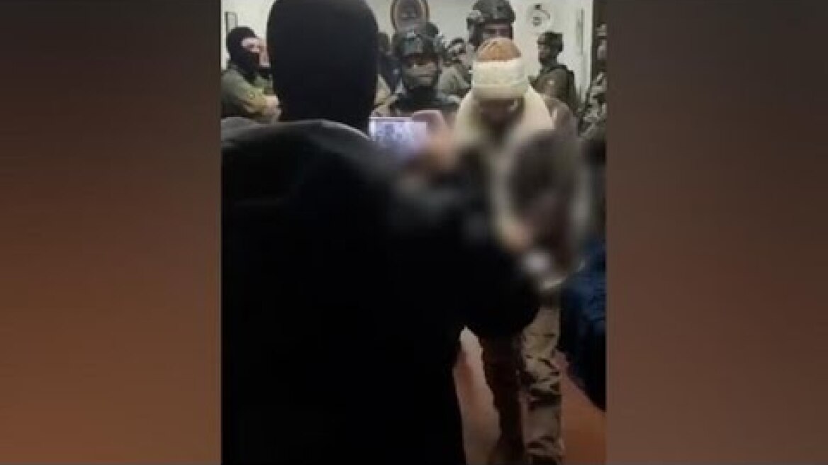 Il video dei carabinieri del Ros: il boss dentro la caserma