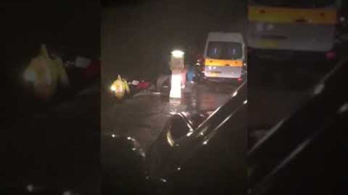 Καρέ καρέ η δραματική επιχείρηση για τη μεταφορά του βρέφους από τη Σκόπελο (3)