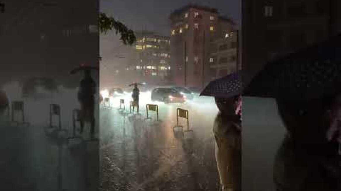 Ισχυρή καταιγίδα στην Αττική, πώς θα κινηθεί η κακοκαιρία Byron τις επόμενες ώρες (1)