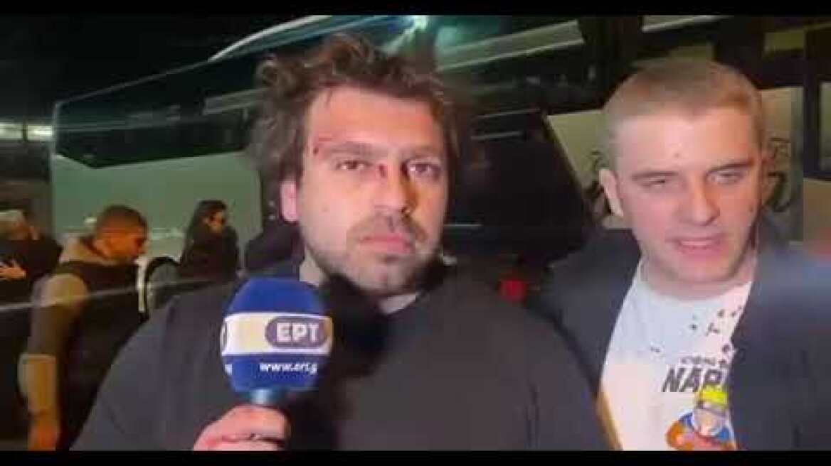 Επιβάτες από τα τρένα που συγκρούστηκαν