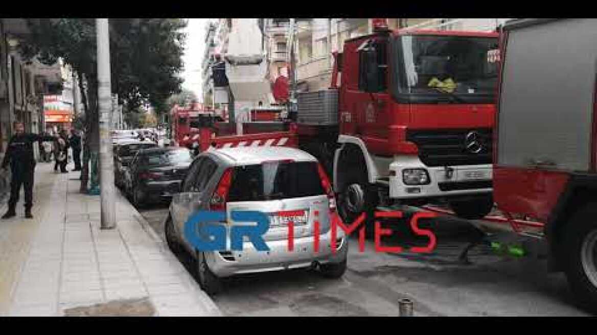 Φωτιά σε διαμέρισμα στη Μπότσαρη 2