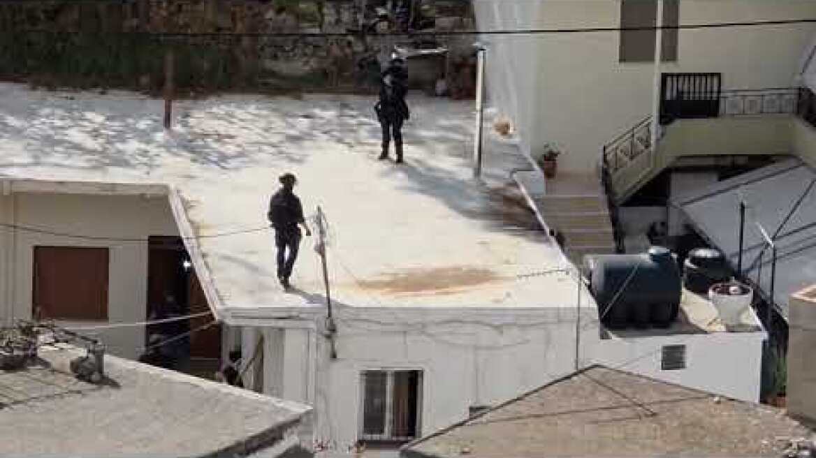 Η αστυνομία στο χωριό Βορίζια της Κρήτης (11)