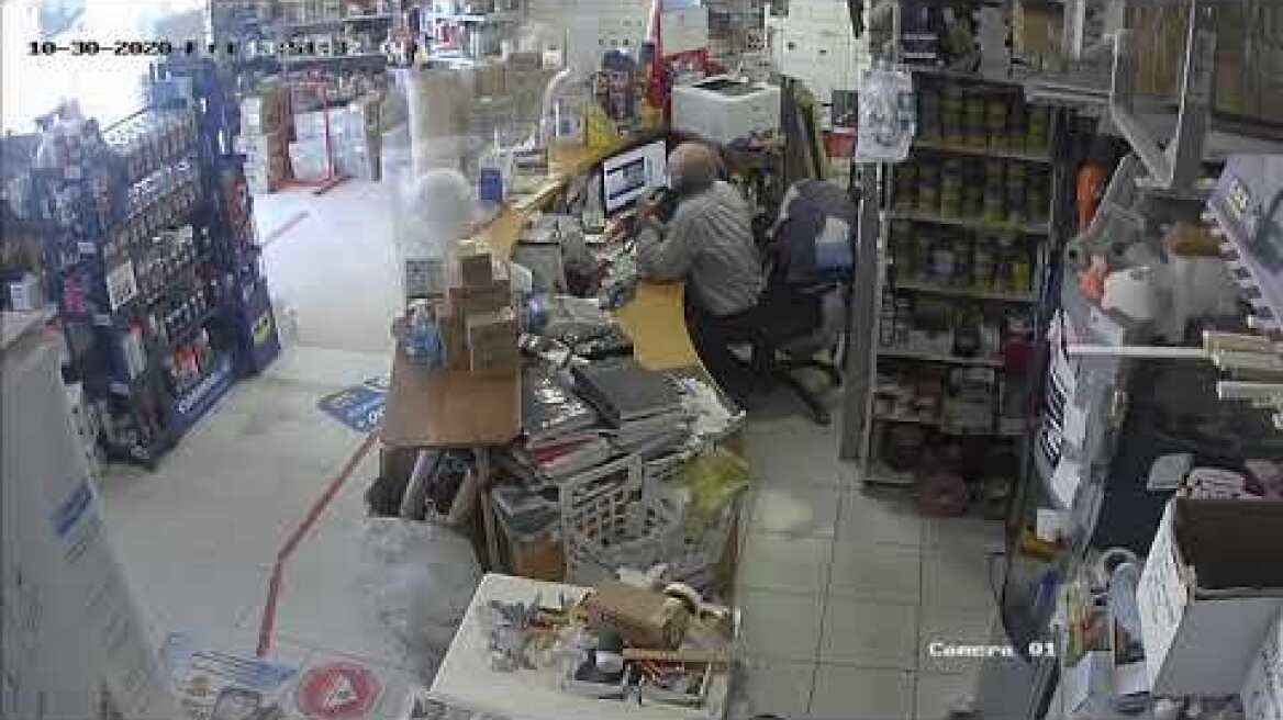 Βίντεο σοκ από τον μεγάλο σεισμό που χτύπησε τη Σάμο φέρνει στο φως της δημοσιότητας το ΘΕΜΑ.