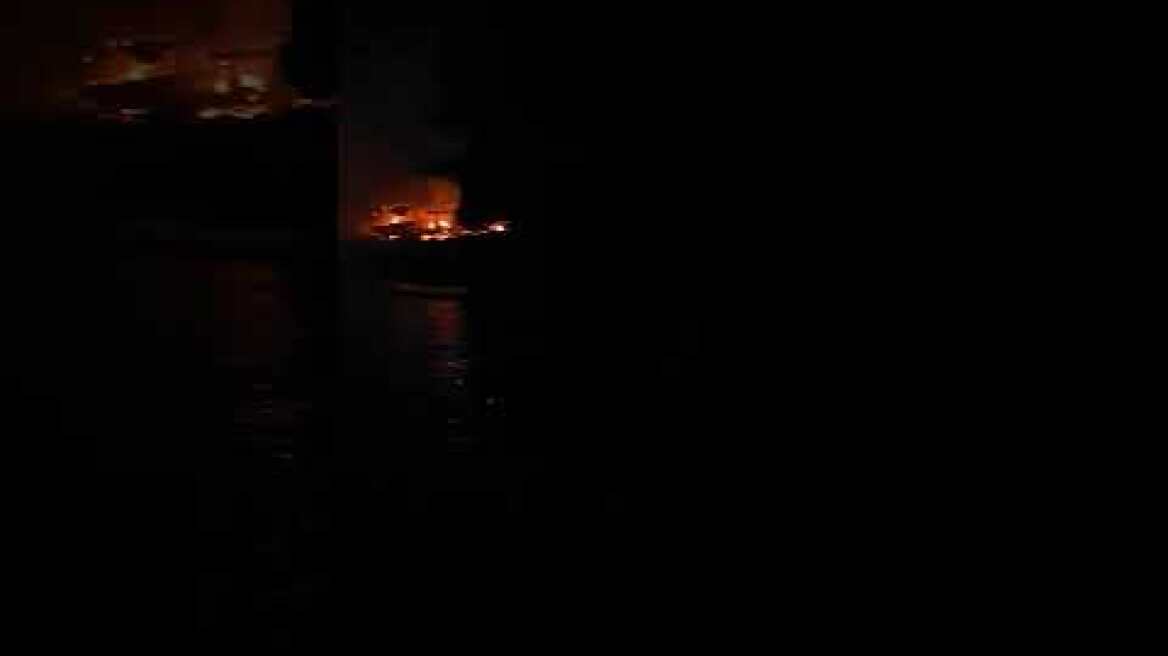 Εμπρησμός στην παραλία Παναγιά, δίπλα στον οικισμό Θησέας