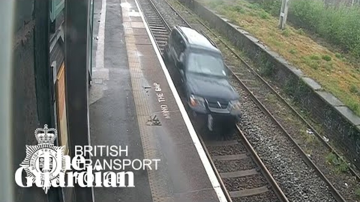 Οδηγώντας στις... ράγες