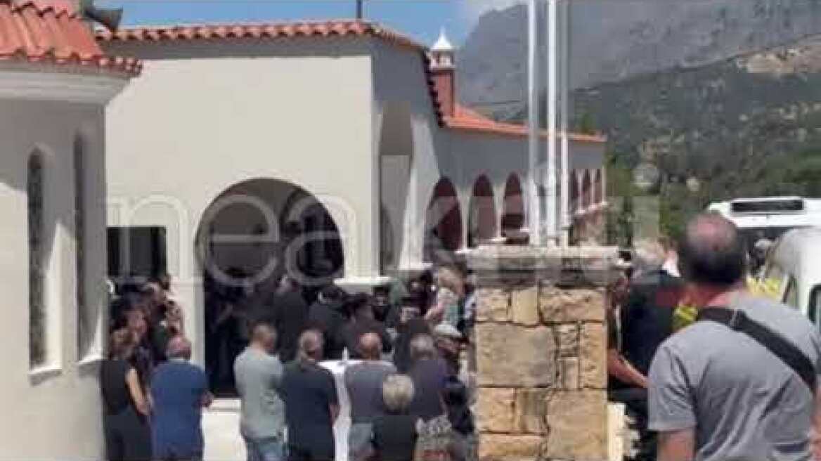Η εξόδιος ακολουθία του 25χρονου Παντελή Διαμαντάκη