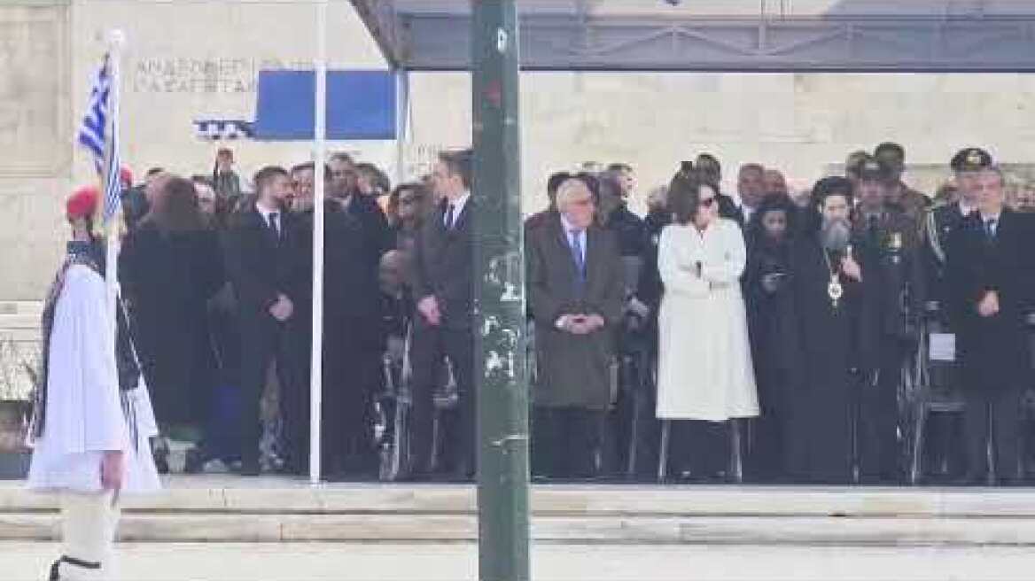 H μεγάλη στρατιωτική παρέλαση στην Αθήνα για την 25η Μαρτίου