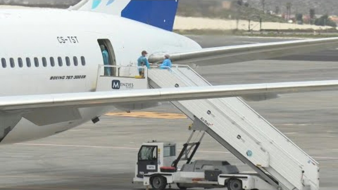 Canadians passengers from hantavirus-hit cruise ship boarding at Tenerife airport | AFP