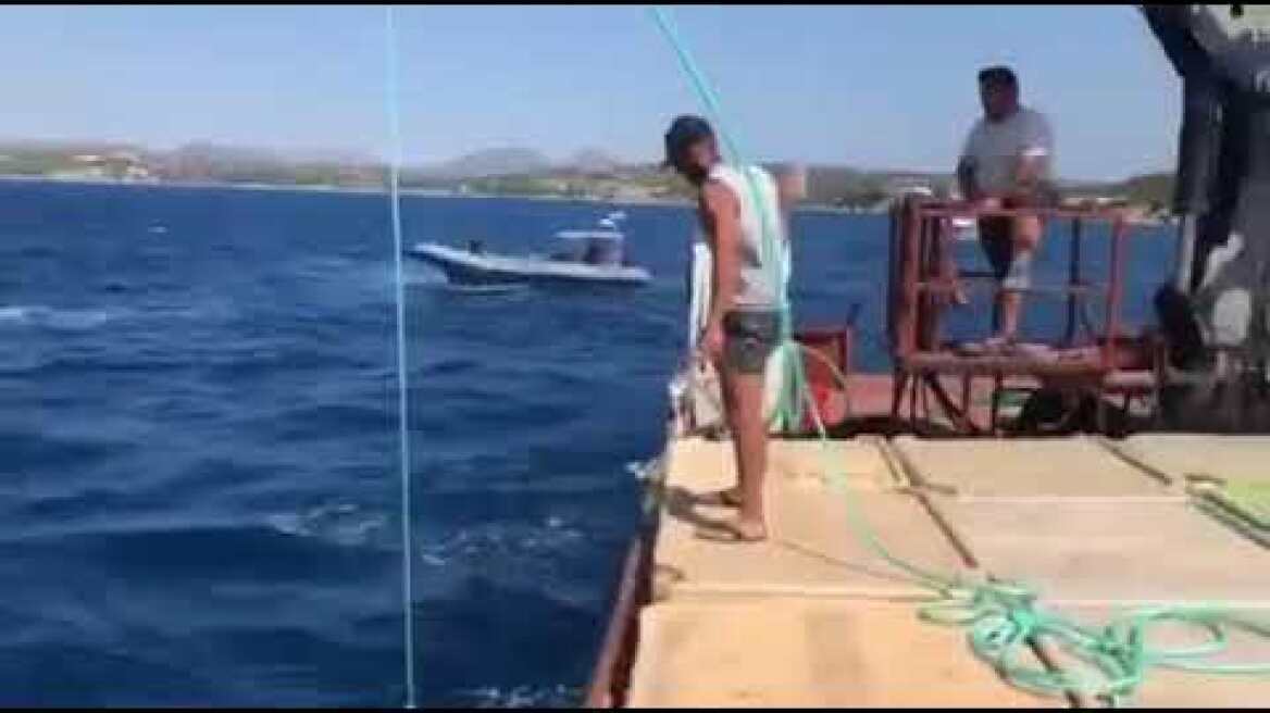 Επιχείρηση ανέλκυσης Πόρτο Χέλι