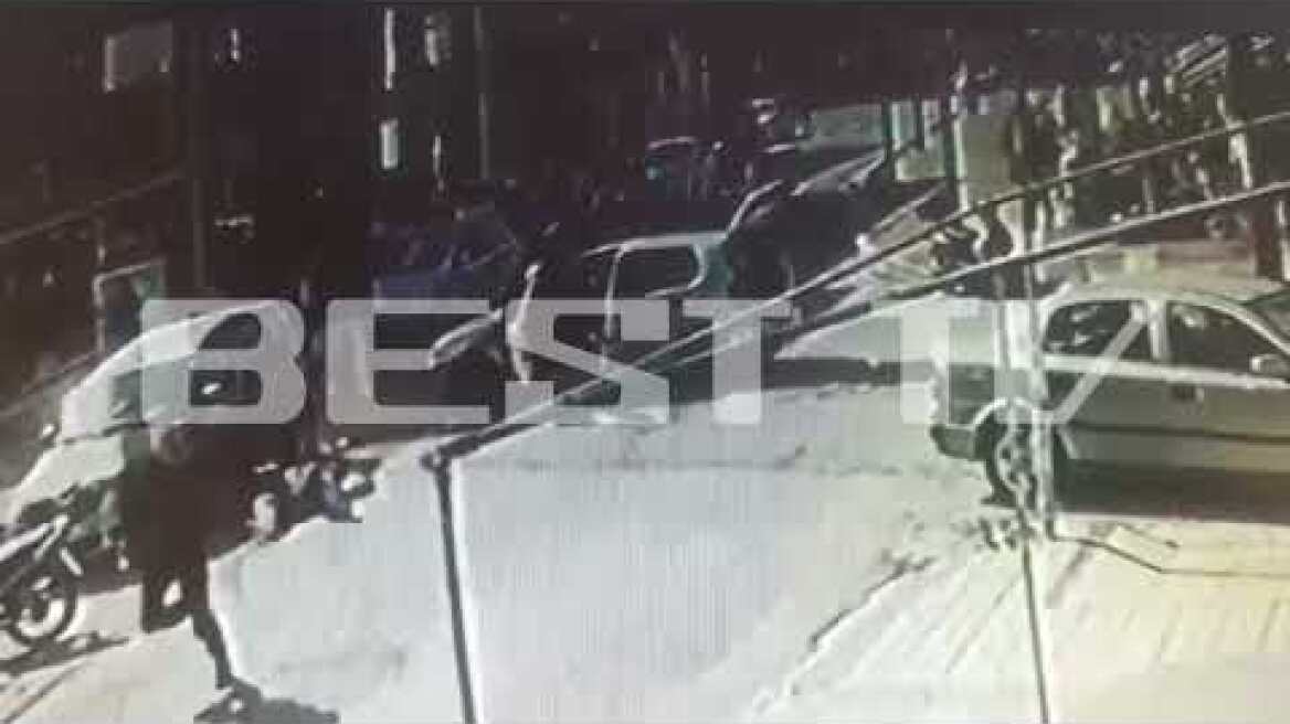 Σοκαριστικό τροχαίο  στην Καλαμάτα - Ρομά χτυπά οδηγό μοτοσικλέτας και εξαφανίζεται