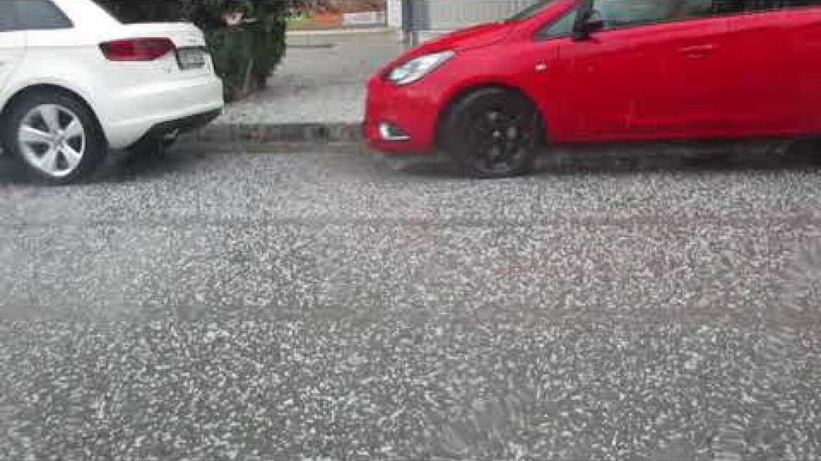 Ισχυρή χαλαζόπτωση στην Καλαμάτα