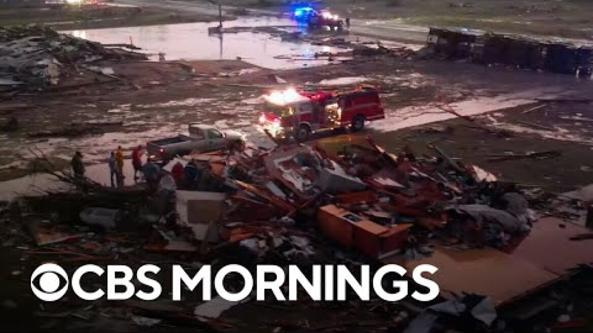 Tornado tears through Texas town, killing at least four