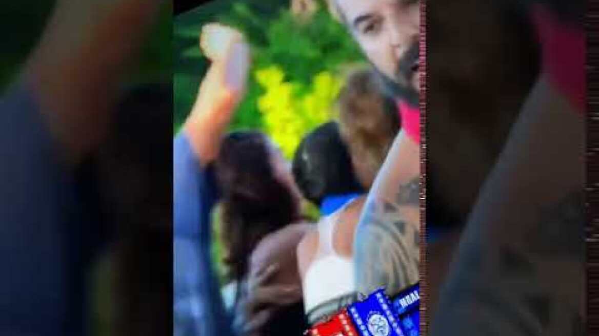 Πάνος Καλίδης: Η σύζυγός του στηρίζει τον τραγουδιστή στο Survivor