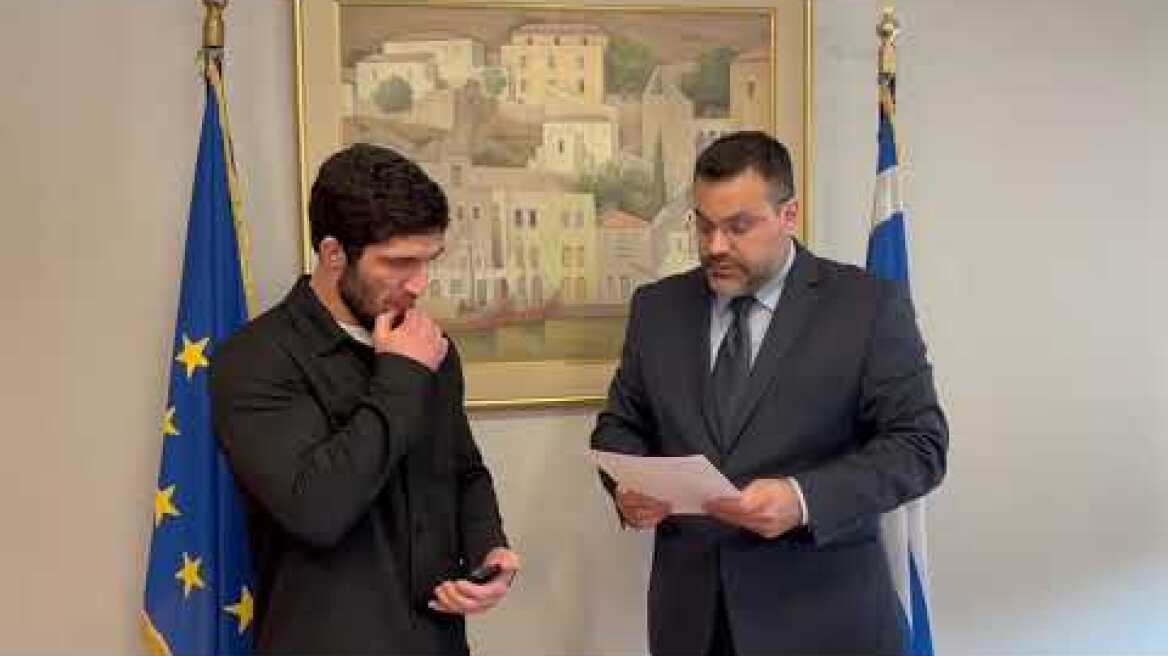 Ορκίστηκε Ελληνας ο Νταουρέν Κουρουγκλίεβ