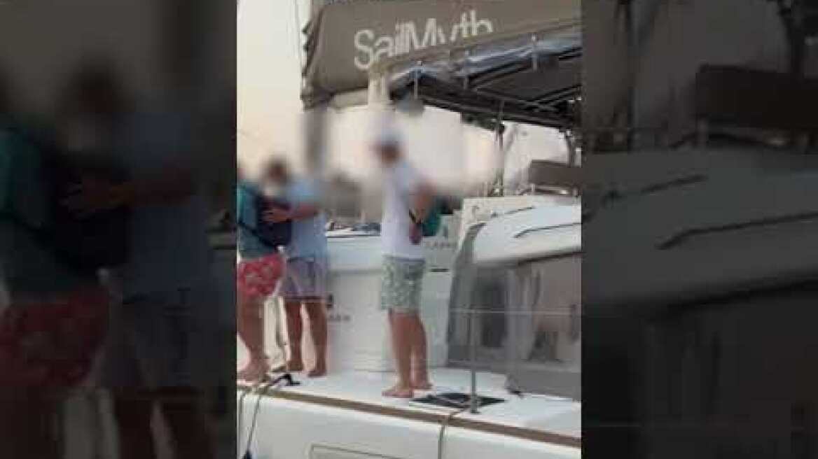 Επιχείρηση «Κρουαζιέρα θα σε πάω»: Φοροδιαφυγή πολλαπλών επιπέδων σε ημερόπλοια της Σαντορίνης