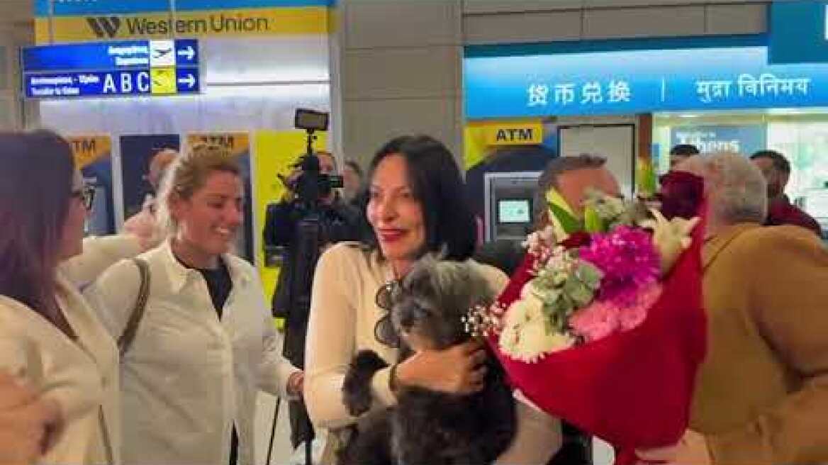 Ελληνες πιστρέφουν από το Ντουμπάι