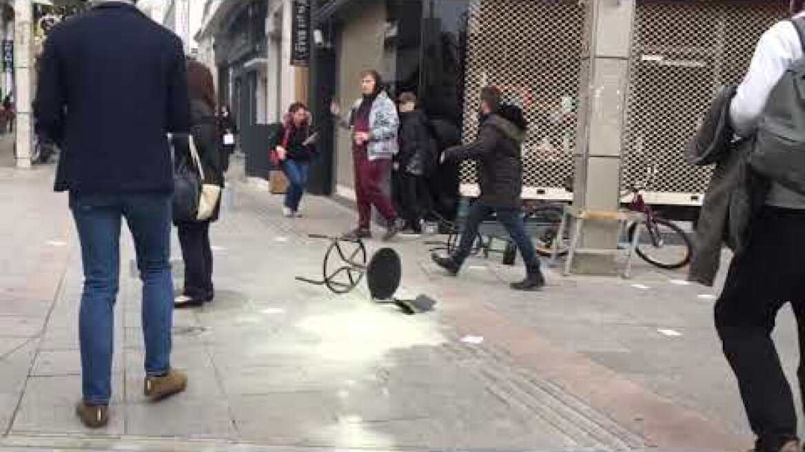 Χαμός στο Μαρούσι