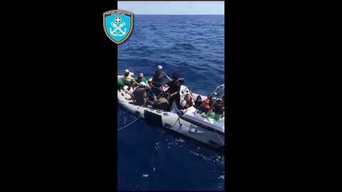 Εντοπισμός και διάσωση 24 ατόμων και σύλληψη 2 διακινητών στη Ρόδο