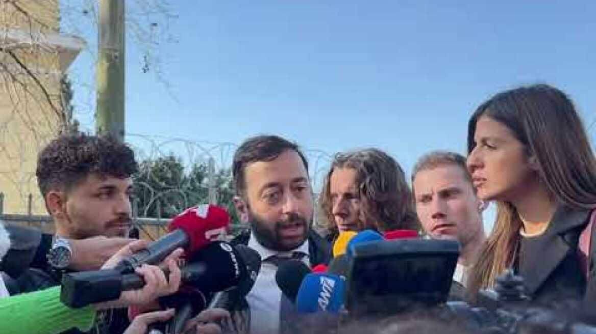 Δηλώσεις για την καταγγελία στον Γιώργο Μαζωνάκη (2)