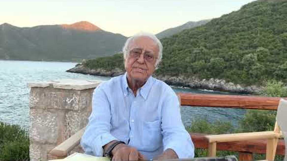 Τάσος Μπιρσίμ:  η δουλειά μας είναι έρωτας